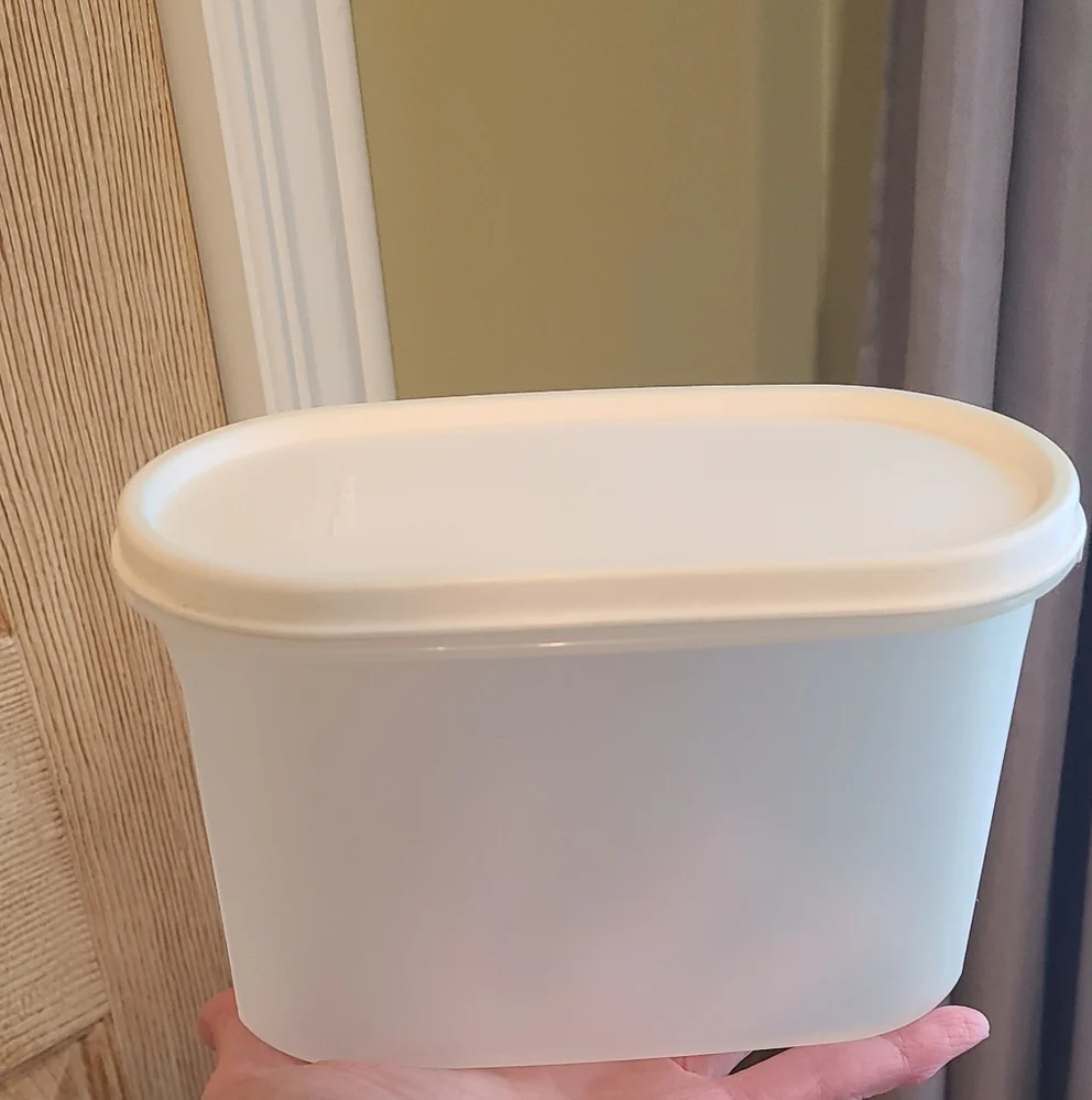 2 Tupperware Modular Countainer - Picture 3 of 10